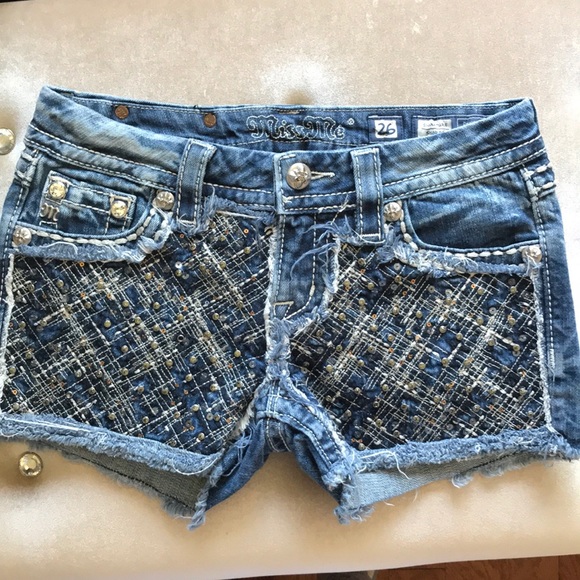 Miss Me Pants - Stunning Miss Me jean shorts sequined